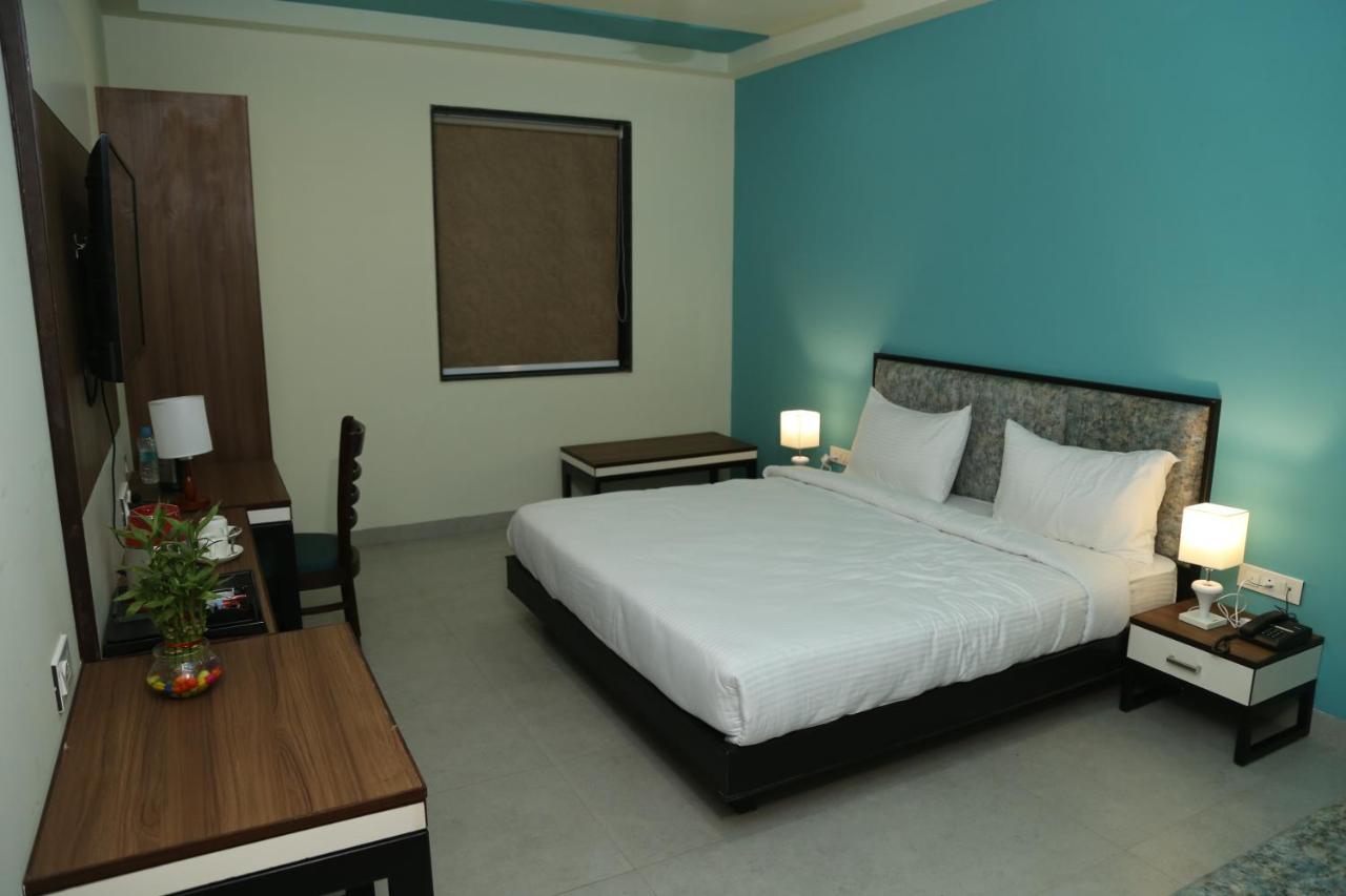 Vijay Vilas Hotel & Convention Hall Agra  Exterior foto